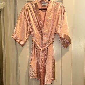 Luxurious Pink Satin Robe for Relaxation